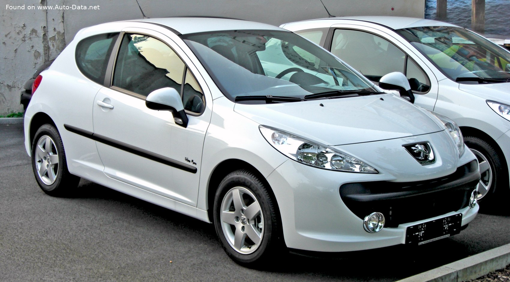 2006 Peugeot 207 1.4 i (75 PS)  Technische Daten, Verbrauch,  Spezifikationen, Maße