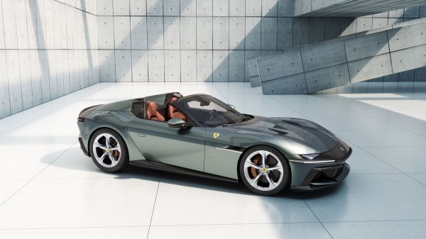 2024 Ferrari 12Cilindri Spider - εικόνα 1