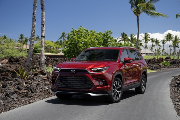 2024 Toyota Grand Highlander - Photo 1