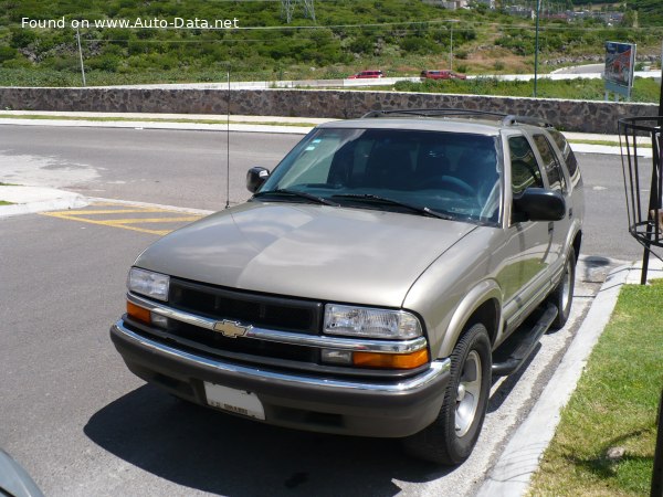 1999 Chevrolet Blazer II (4-door, facelift 1998) - Снимка 1