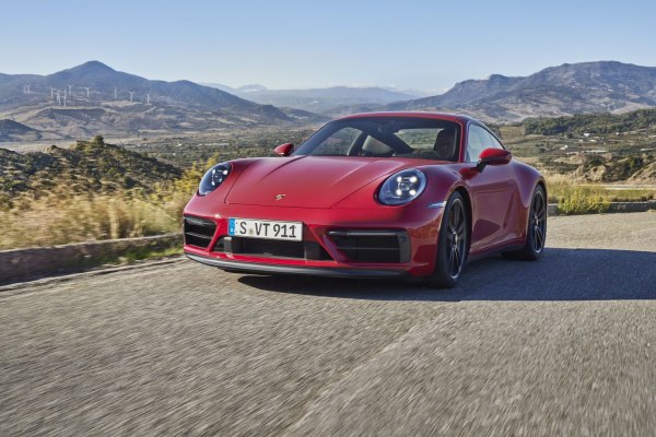 2019 Porsche 911 (992) - Fotoğraf 1