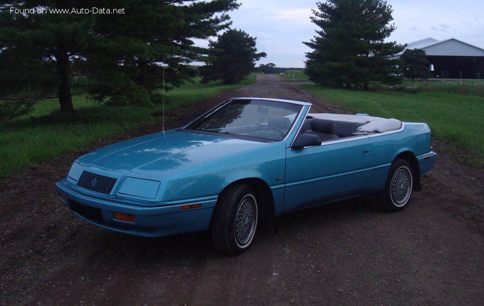 1987 Chrysler LE Baron Cabrio - Fotoğraf 1