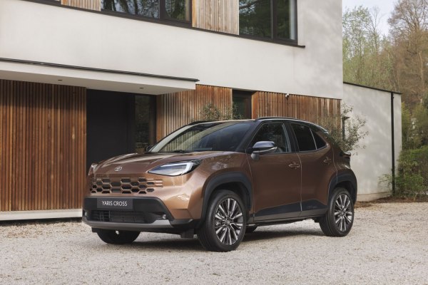 2027 Toyota Yaris Cross (XP210, facelift 2026) - Bild 1