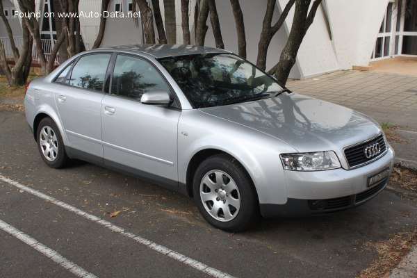 2001 Audi A4 (B6 8E) - Fotografie 1