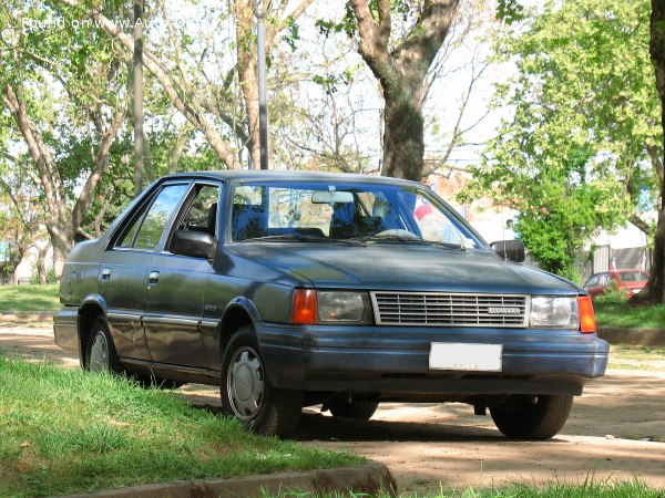 1983 Hyundai Stellar - Kuva 1