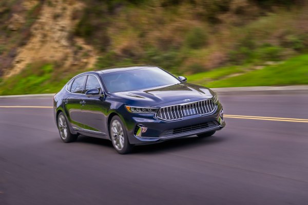 2019 Kia Cadenza II (facelift 2019) - Fotoğraf 1