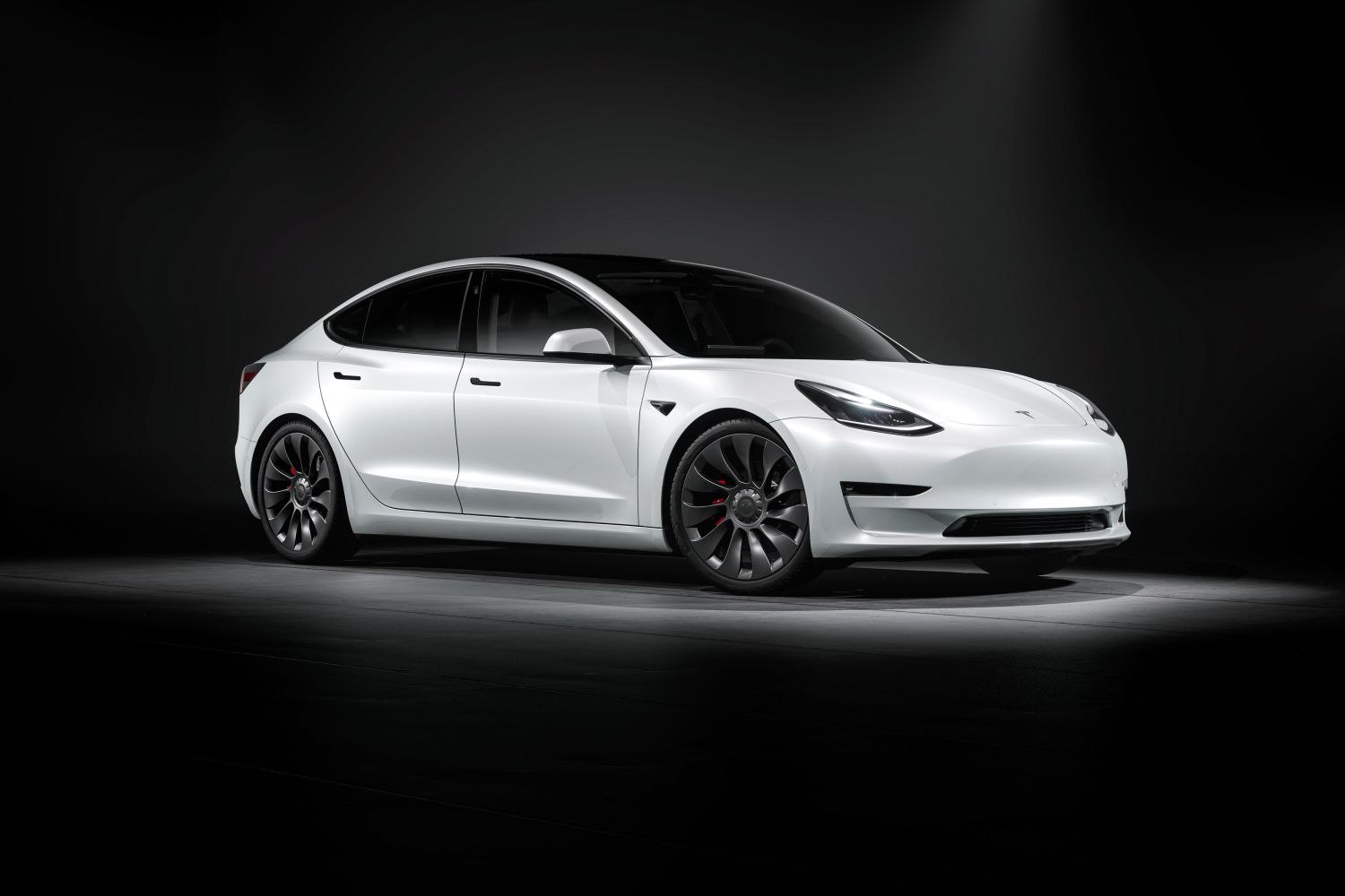 Tesla Model 3 Facelift: Viel Feinschliff im Detail​