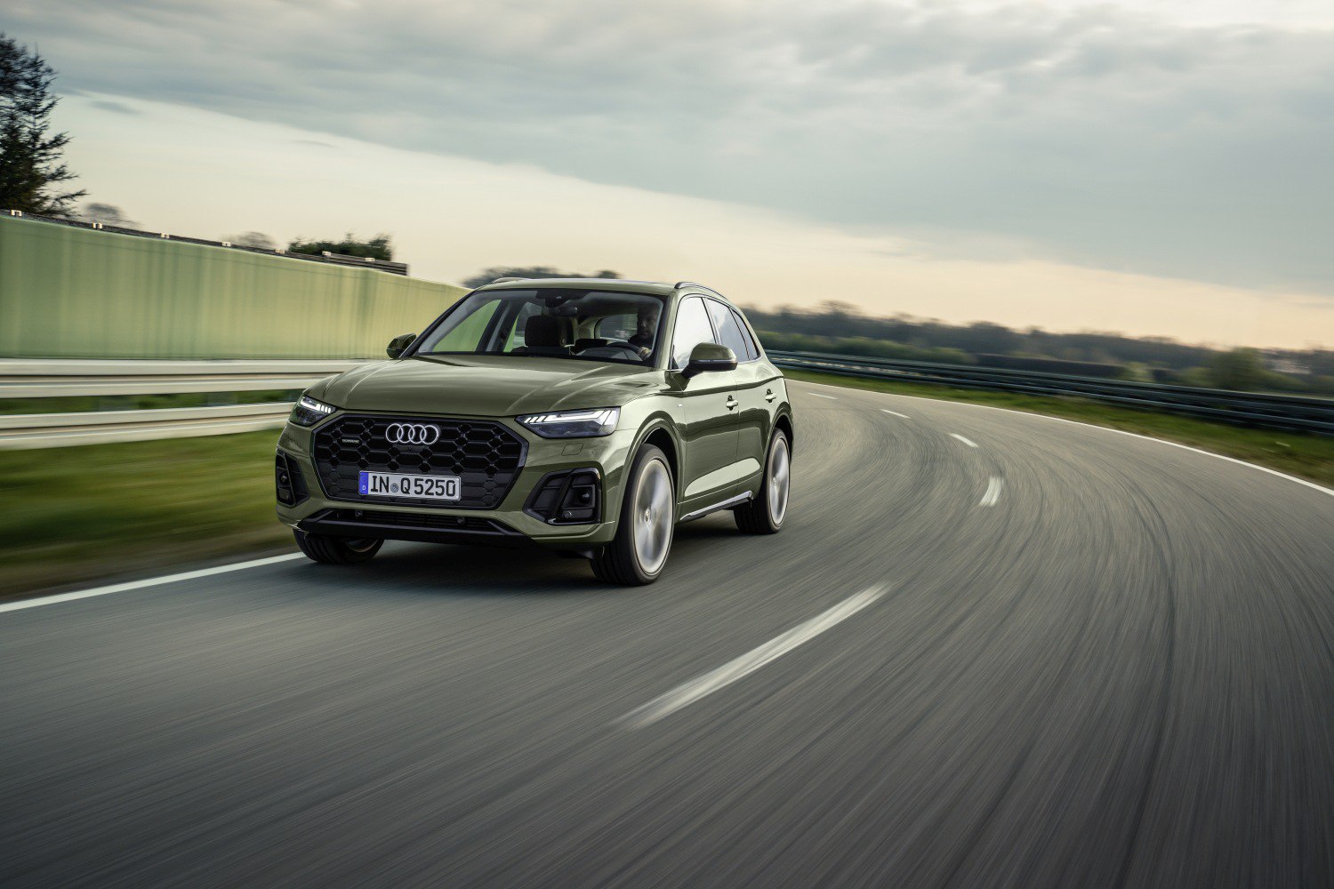 2021 Audi Q5 II (facelift 2020) 40 TFSI (204 Hp) Mild Hybrid quattro S  tronic