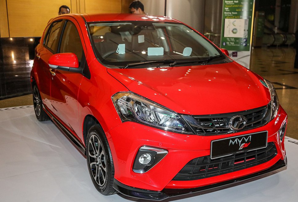 2017 Perodua Myvi III - Fotografia 1