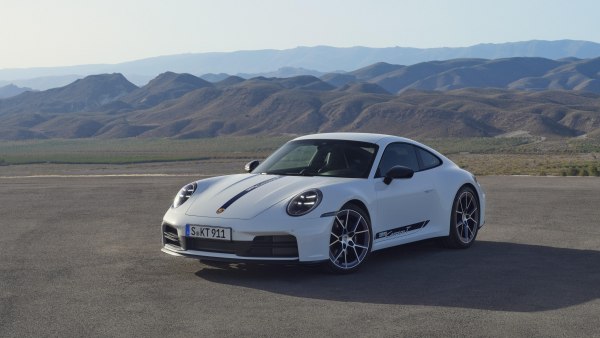 2024 Porsche 911 (992, facelift 2024) - Fotoğraf 1