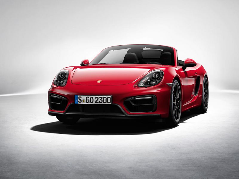 красный автомобиль porsche cayman gts загрузить