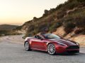 2016 Aston Martin V12 Vantage Roadster - Fiche technique, Consommation de carburant, Dimensions