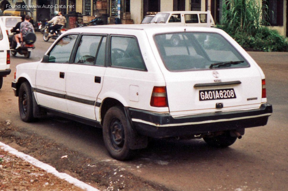 1992 Tata Estate - Fotografie 1