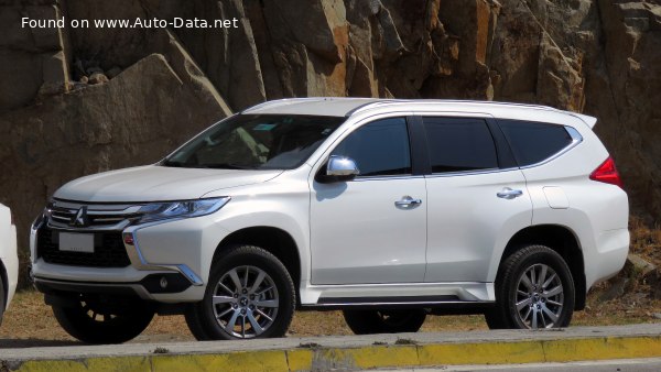 2016 Mitsubishi Montero Sport III - εικόνα 1