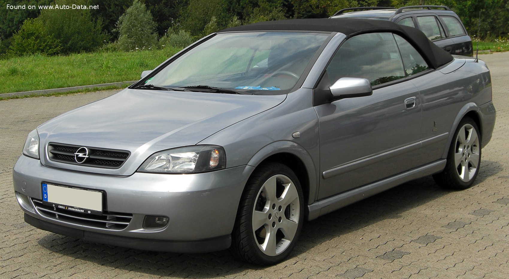 Opel Astra J Sports (facelift 2012), Ficha técnica, Consumo, Medidas