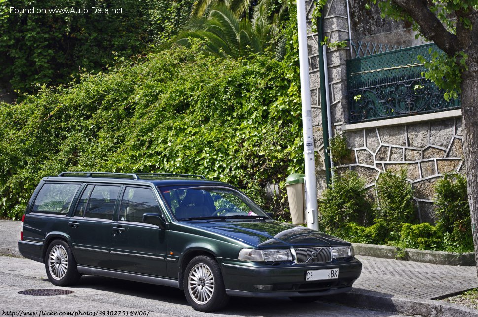 1991 Volvo 960 Kombi (965) - Fotografie 1