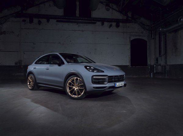 2019 Porsche Cayenne III Coupe - Fotografia 1