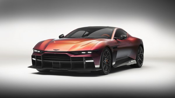 2027 Aston Martin Valen - Photo 1