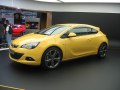 Opel Astra J GTC - Kuva 6