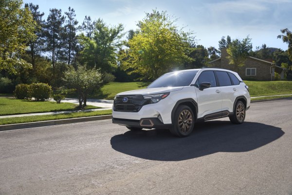 2025 Subaru Forester VI - Fotoğraf 1