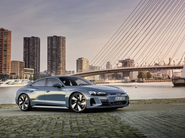 2021 Audi e-tron GT - Bilde 1