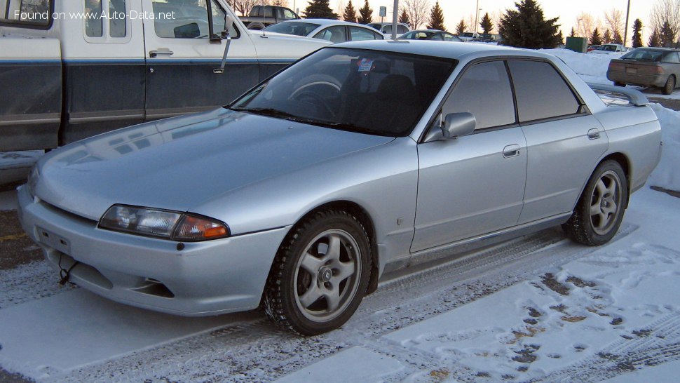 1989 Nissan Skyline VIII (R32) - Fotografia 1