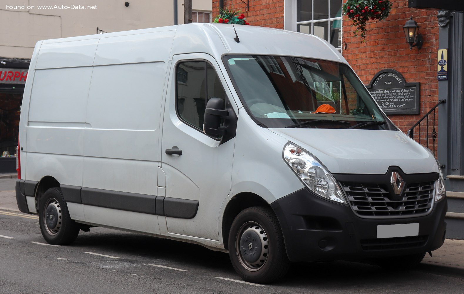 2017 Renault Master III (Phase II, 2014) Panel Van 2.3 dCi (110 Hp) L3H2  LM35