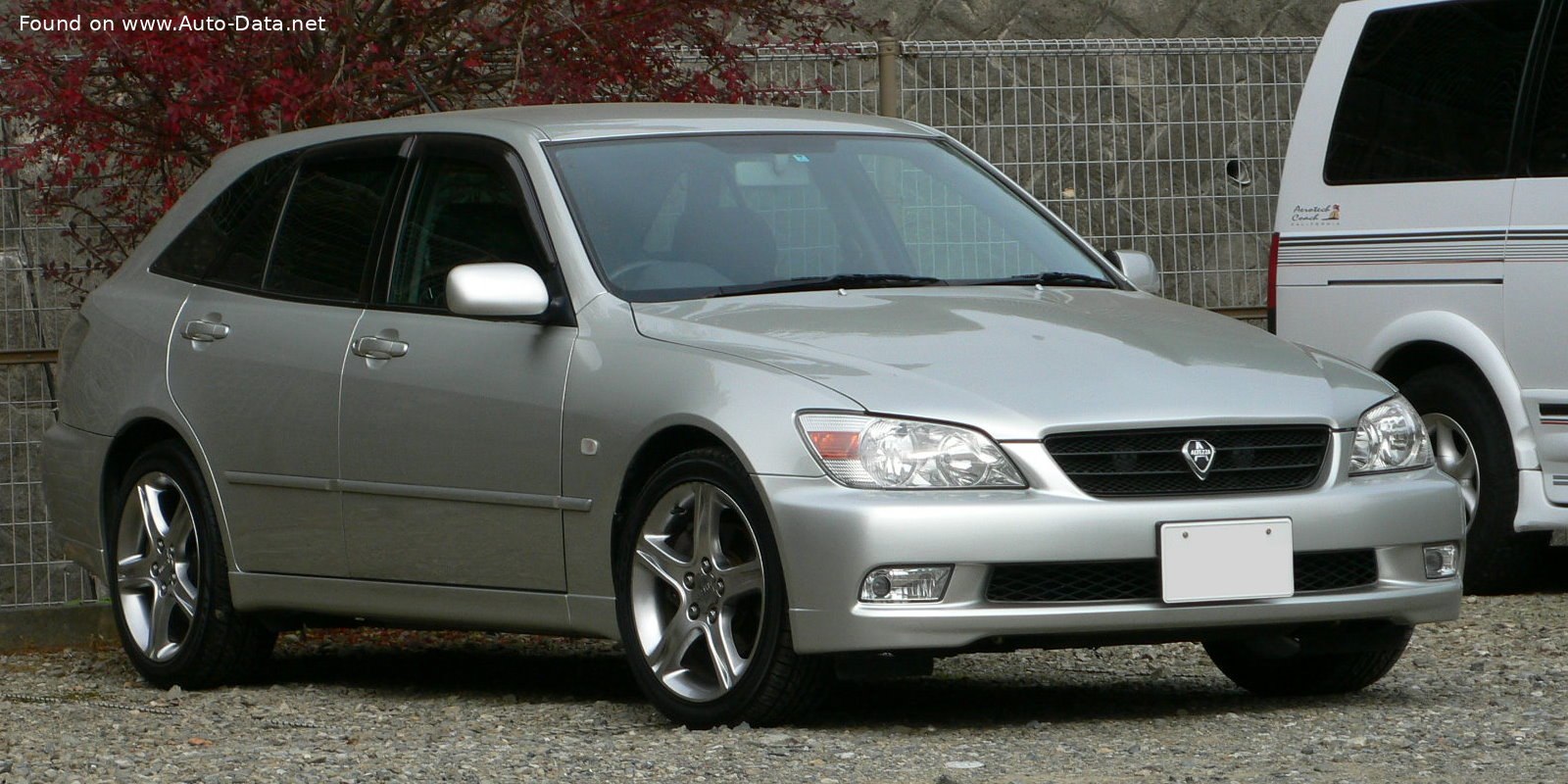 Toyota altezza xe10