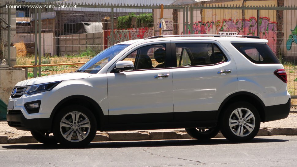 2016 ChangAn CX70 - Bild 1