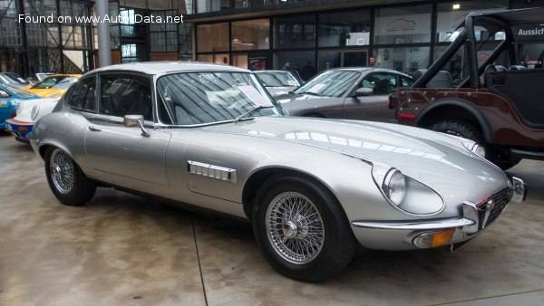 1966 Jaguar E-type 2+2 - Фото 1