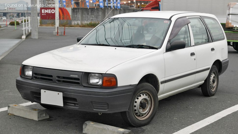 1990 Nissan AD Y10 - Фото 1