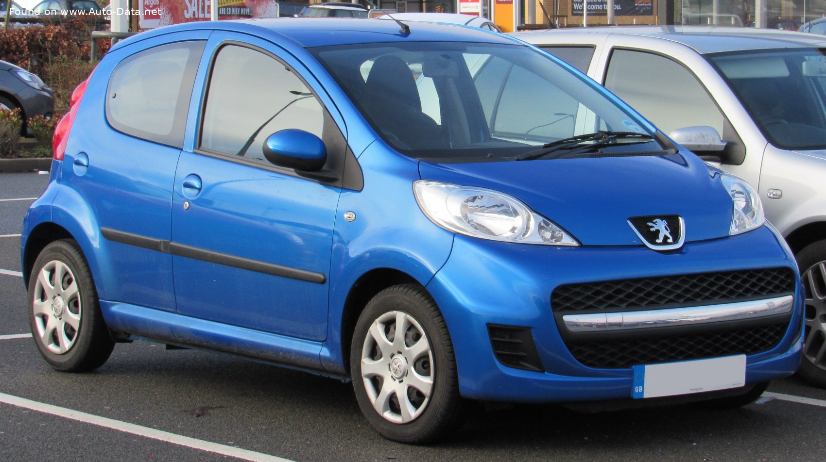 2010 Peugeot 107 (Phase II, 2008) 5-door 1.0 (68 CV)