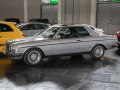 Mercedes-Benz C123 - Photo 2