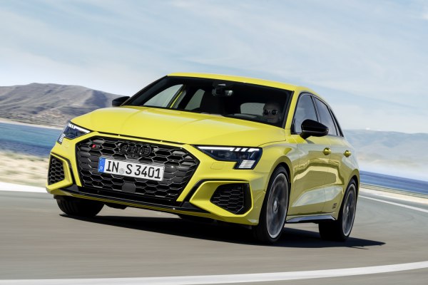 2021 Audi S3 Sportback (8Y) - Fotoğraf 1