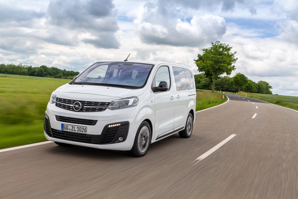 2019 Opel Zafira Life S - Fotoğraf 1