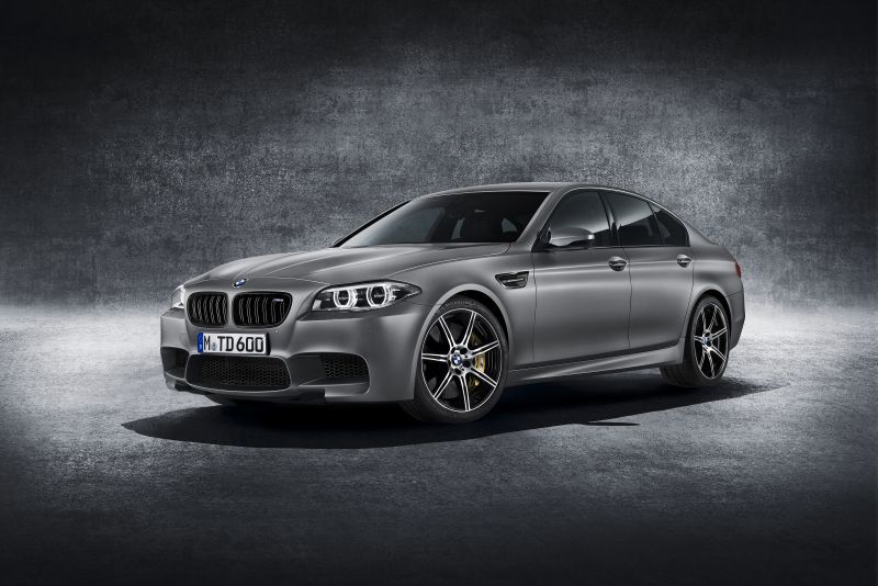  2014 BMW M5 (F10M LCI, facelift 2014) 30 Jahre 4.4 V8 (600 Hp) DCT |  Especificaciones técnicas, datos, consumo de combustible, Dimensiones