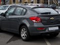 Chevrolet Cruze Hatchback - Photo 2