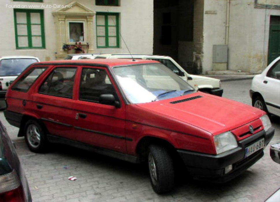 1991 Skoda Favorit Forman (785) - Fotoğraf 1