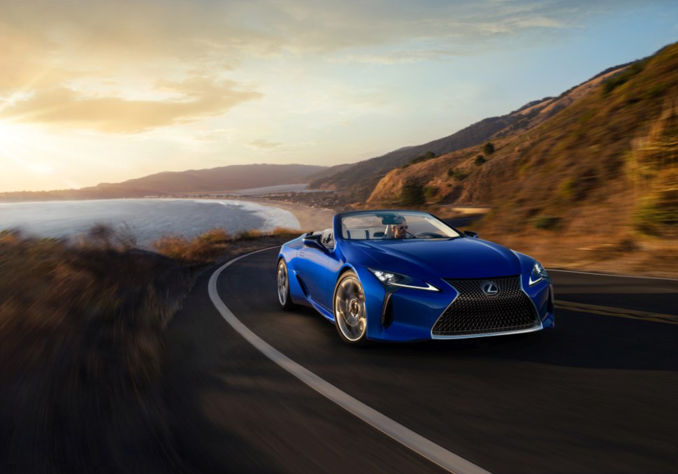 Lexus LC 500 Convertible - front 