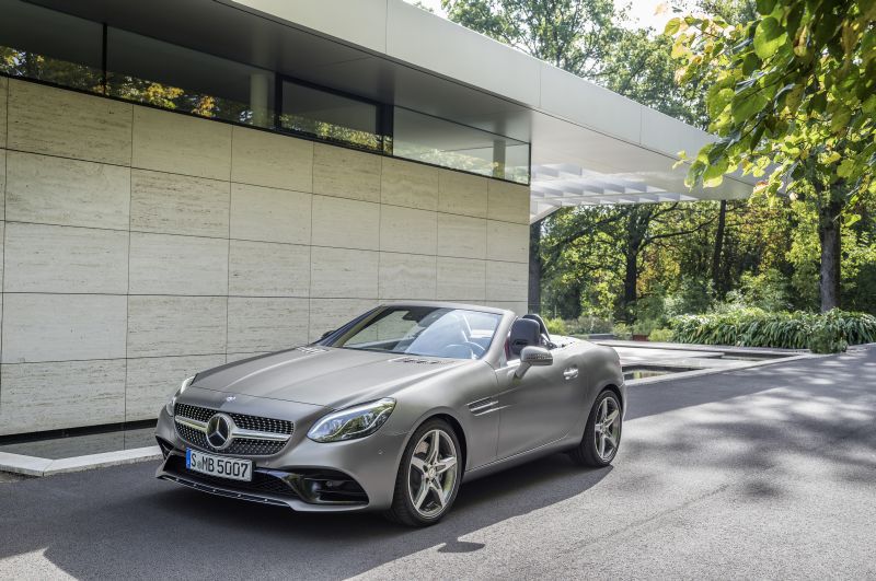 Calandre Avant Style GT Maillée Pour Mercedes Classe SLC (R172) 2016-2020 - Argentée - Pas Pour AMG