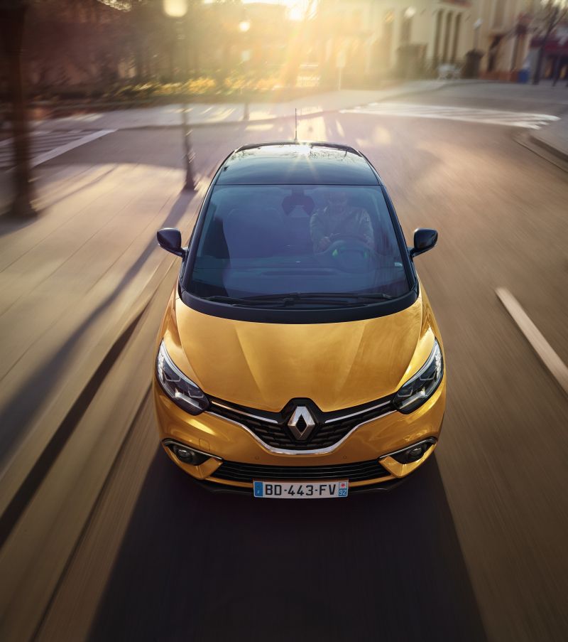 2016 Renault Scenic IV (Phase I) - Fotoğraf 1