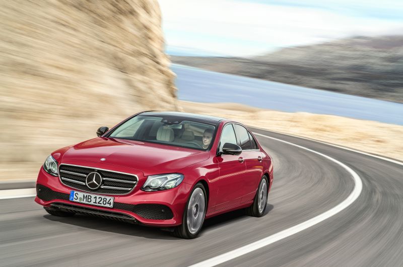16 Mercedes Benz E Class W213 E 350d V6 258 Hp G Tronic Technical Specs Data Fuel Consumption Dimensions