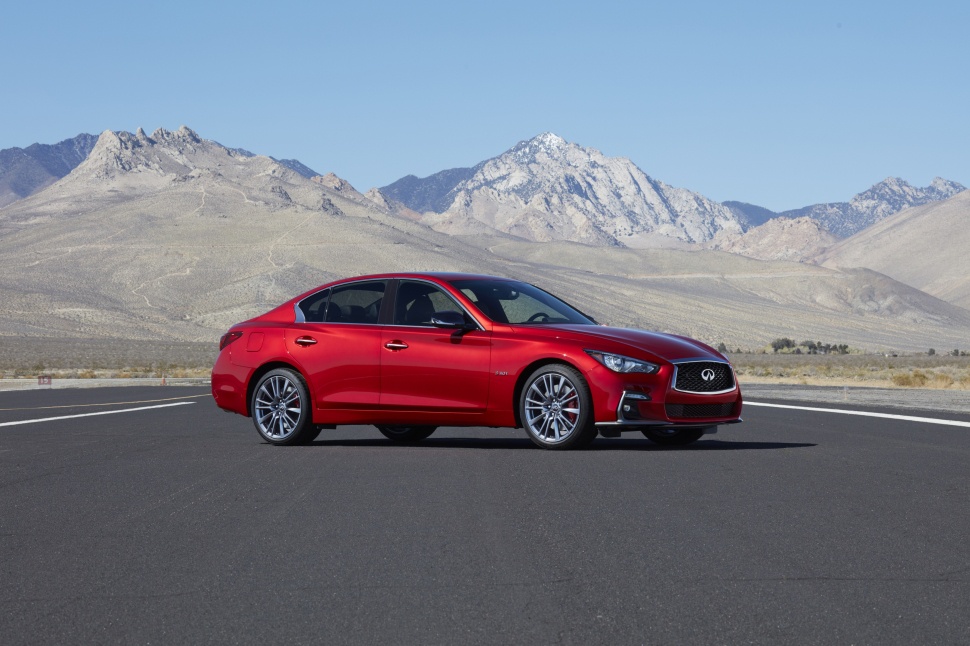 2017 Infiniti Q50 (facelift 2017) - Фото 1