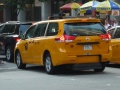 Toyota Sienna III - Photo 2