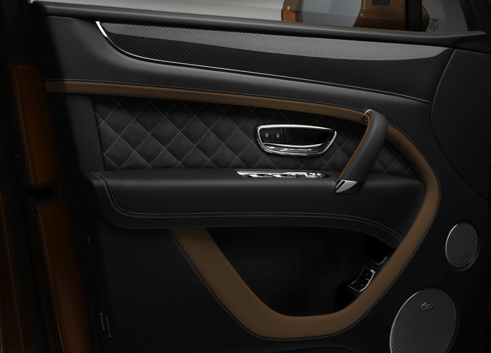 Bentley Bentayga Speed interior door