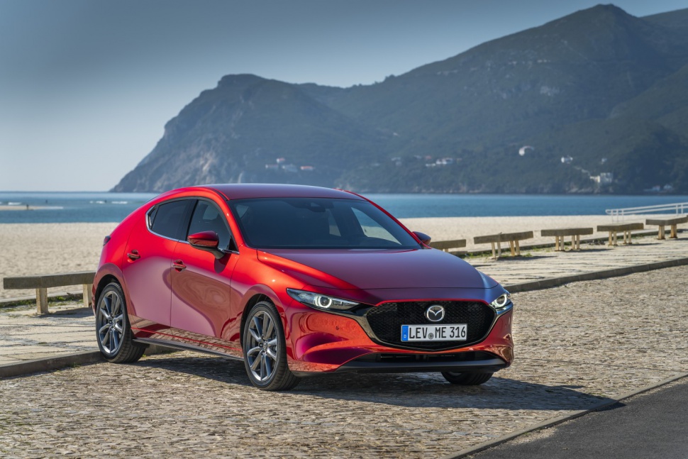 Mazda3 IV 2019 Soul Red Crystal front profile