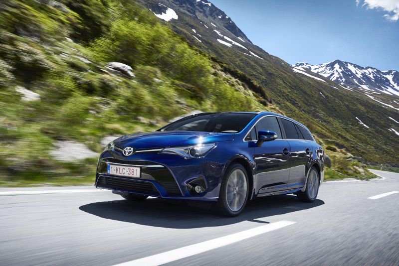 2015 Toyota Avensis III Wagon (facelift 2015) - Fotoğraf 1