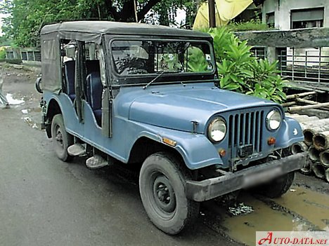 1990 Mahindra Commander - Kuva 1