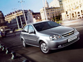 2004 Chevrolet Lacetti Sedan - Ficha técnica, Consumo, Medidas