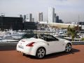 Nissan 370Z Roadster - Фото 3